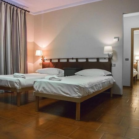 Hotel Bastimento Fiorenzuola dʼArda Exterior foto