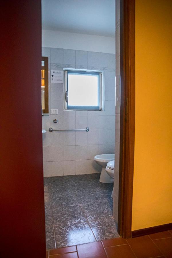 Hotel Bastimento Fiorenzuola dʼArda Exterior foto